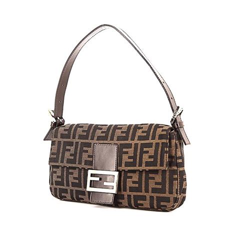 bolsa fendi vintage|bolso baguette Fendi.